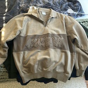 Gymshark - men’s SM - sand quarter zip